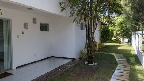 House with pool, in Condo Paraíso, Guarajuba BA