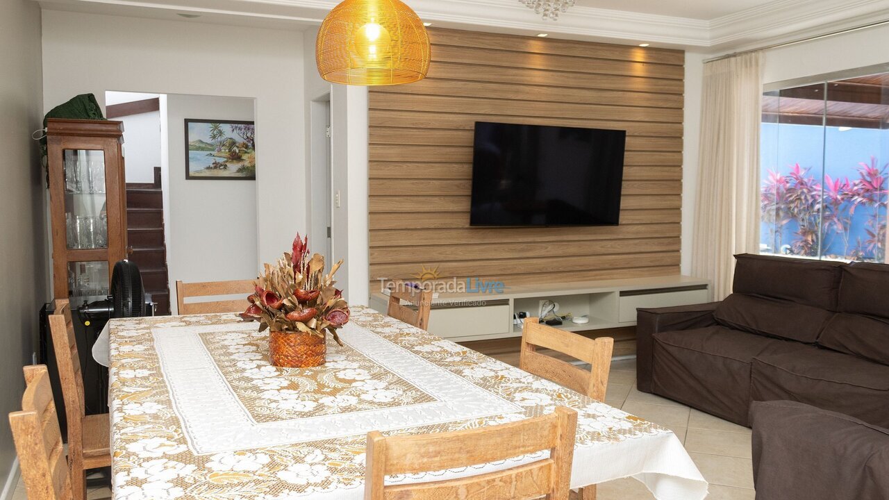 House for vacation rental in Camaçari (Ba Praia de Guarajuba)