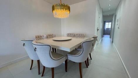 High Standard - 03 suites for 10 people in Meia Praia