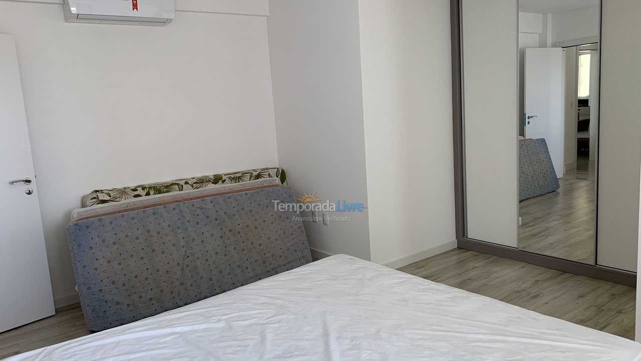 Apartamento para alquiler de vacaciones em Itapema (Meia Praia)
