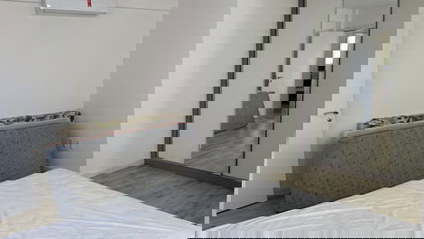 Apartamento 3 Suites (PIE EN LA ARENA CON VISTA EXUBERANTE)