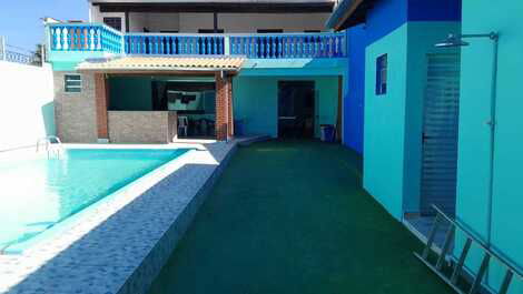 HOUSE SEASONAL CARAGUATATUBA WITH SWIMMING POOL 200 MTS FROM THE BEACH