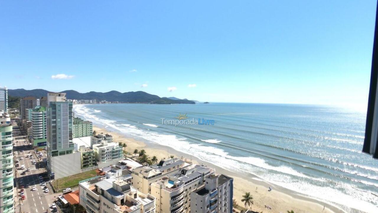 Apartamento para aluguel de temporada em Itapema (Meia Praia)