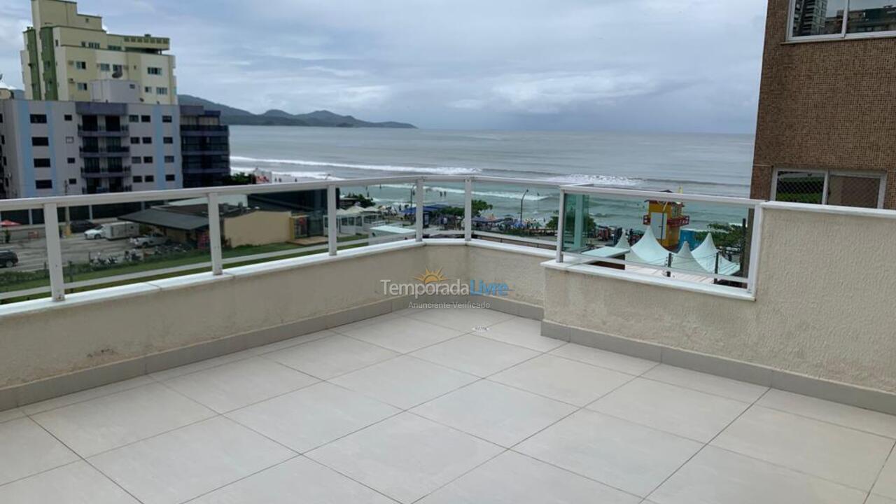 Apartamento para aluguel de temporada em Itapema (Meia Praia)
