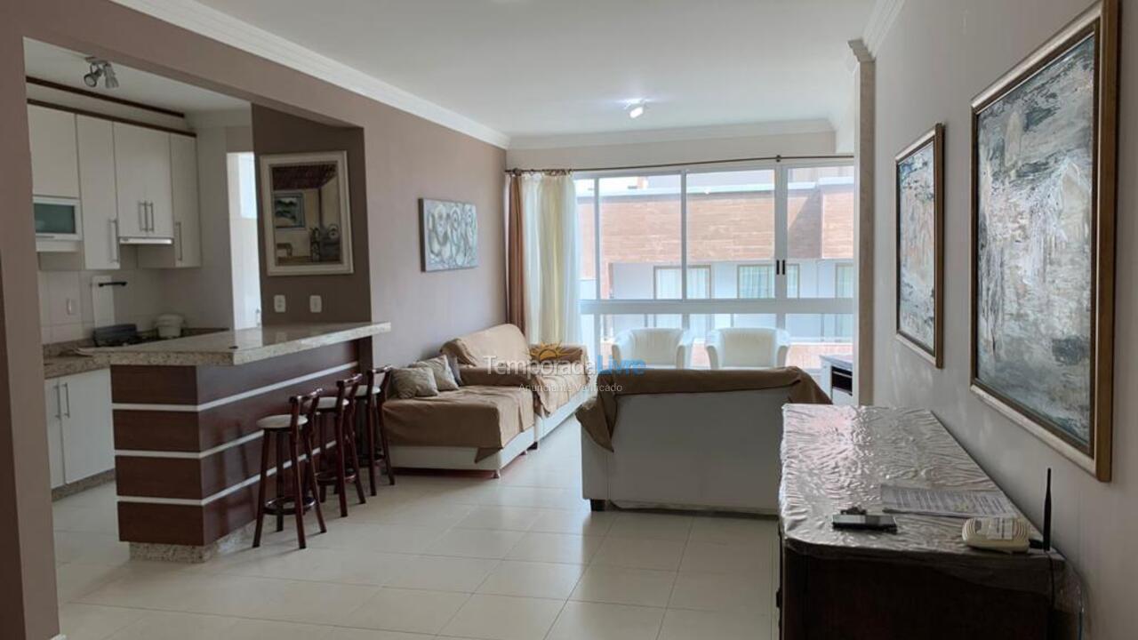 Apartment for vacation rental in Itapema (Meia Praia)