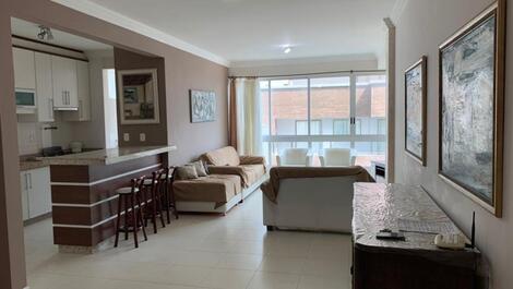 PÉ NA AREIA - BEAUTIFUL APARTMENT WITH SEA VIEW AND GREAT LOCATION