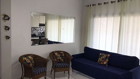 Flat em Pitangueiras com 2 dormitórios, para 6 pessoas