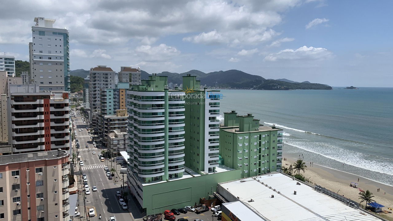 Apartment for vacation rental in Itapema (Meia Praia)