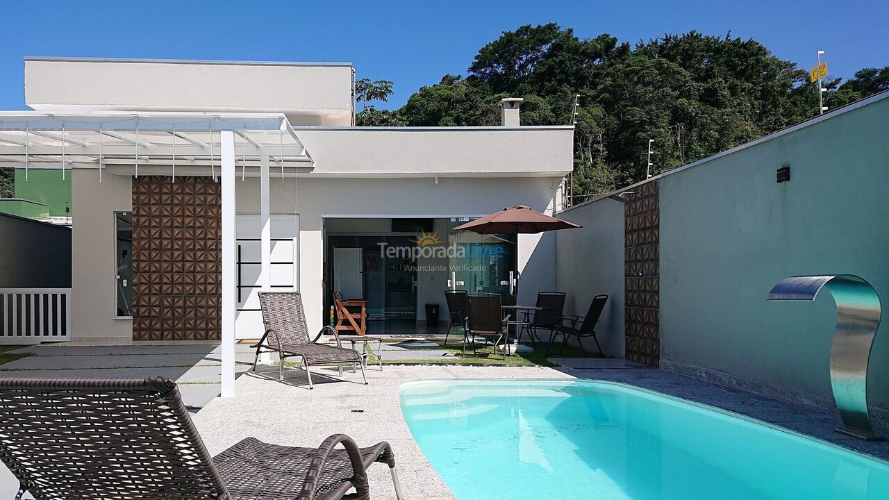 House for vacation rental in Caraguatatuba (Jardim do Sol Massaguaçu)