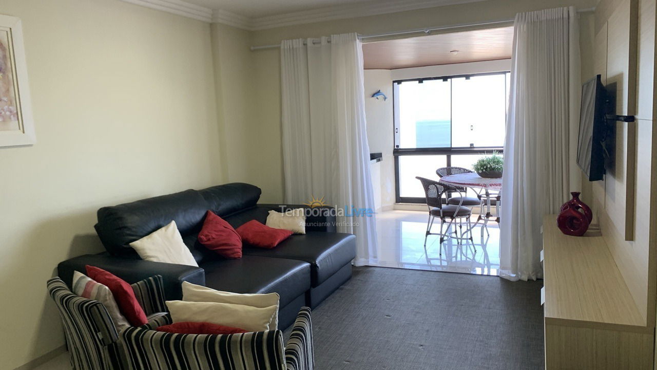 Apartamento para aluguel de temporada em Itapema (Meia Praia)