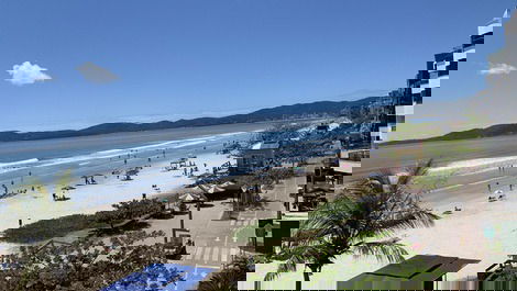 Apartamento para alugar em Itapema - Meia Praia