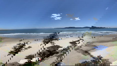 PÉ NA AREIA 3 DORMITÓRIOS