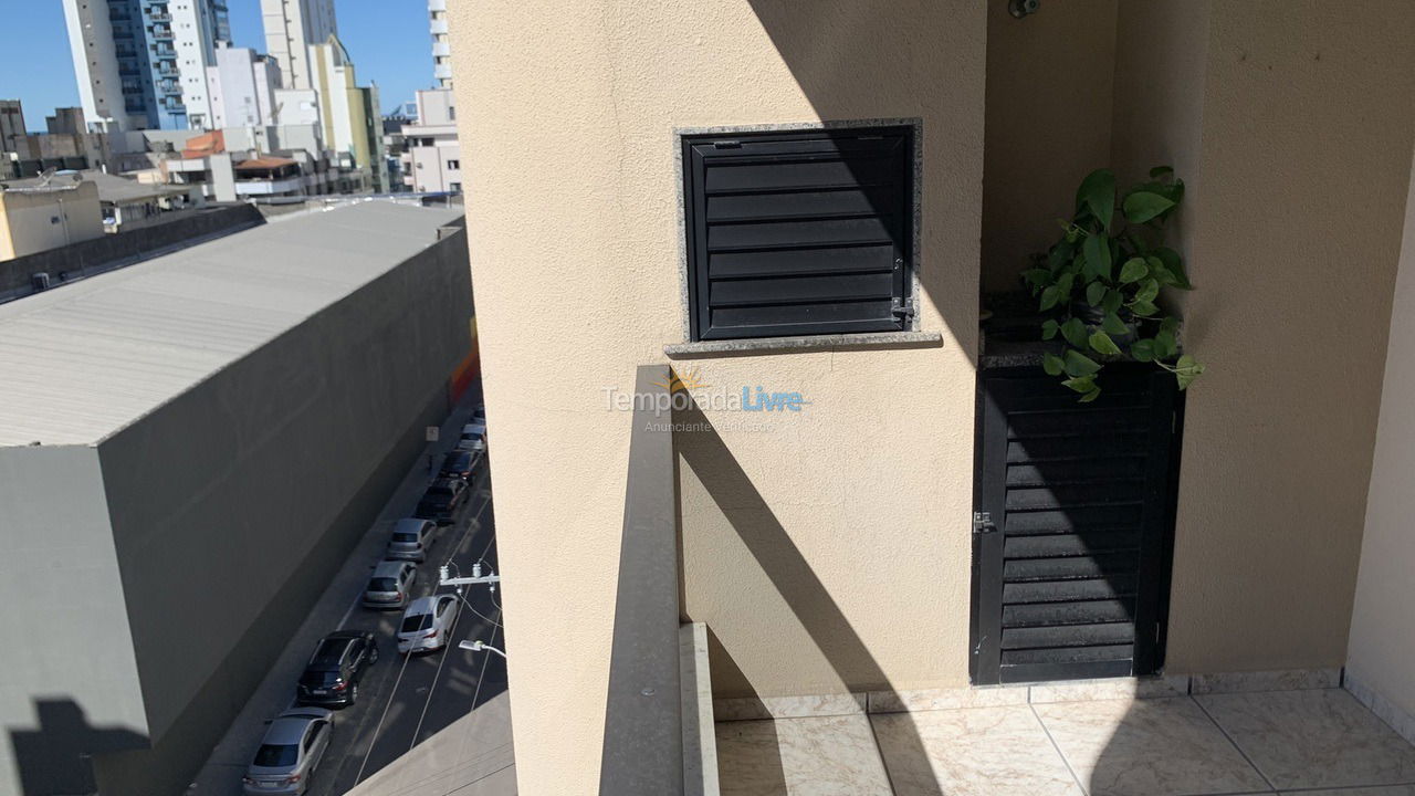 Apartamento para alquiler de vacaciones em Itapema (Meia Praia)