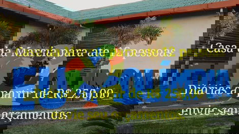 Acogedora casa cerca de dos parques acuáticos