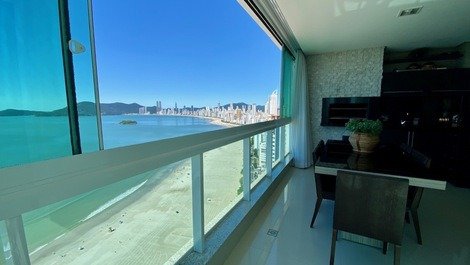¡Frente al mar! ¡Lujo En Las Alturas! Maravillosa Vista; Balcón + Barbacoa; 4 Suites