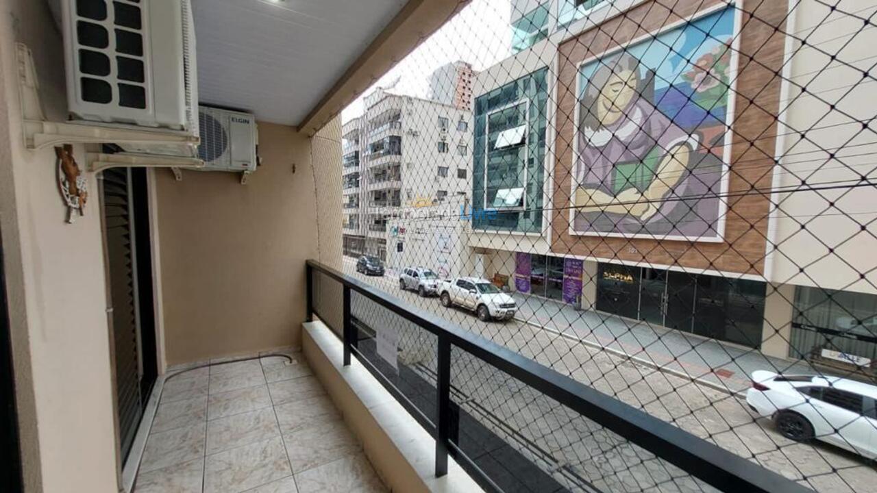 Apartamento para aluguel de temporada em Itapema (Meia Praia)