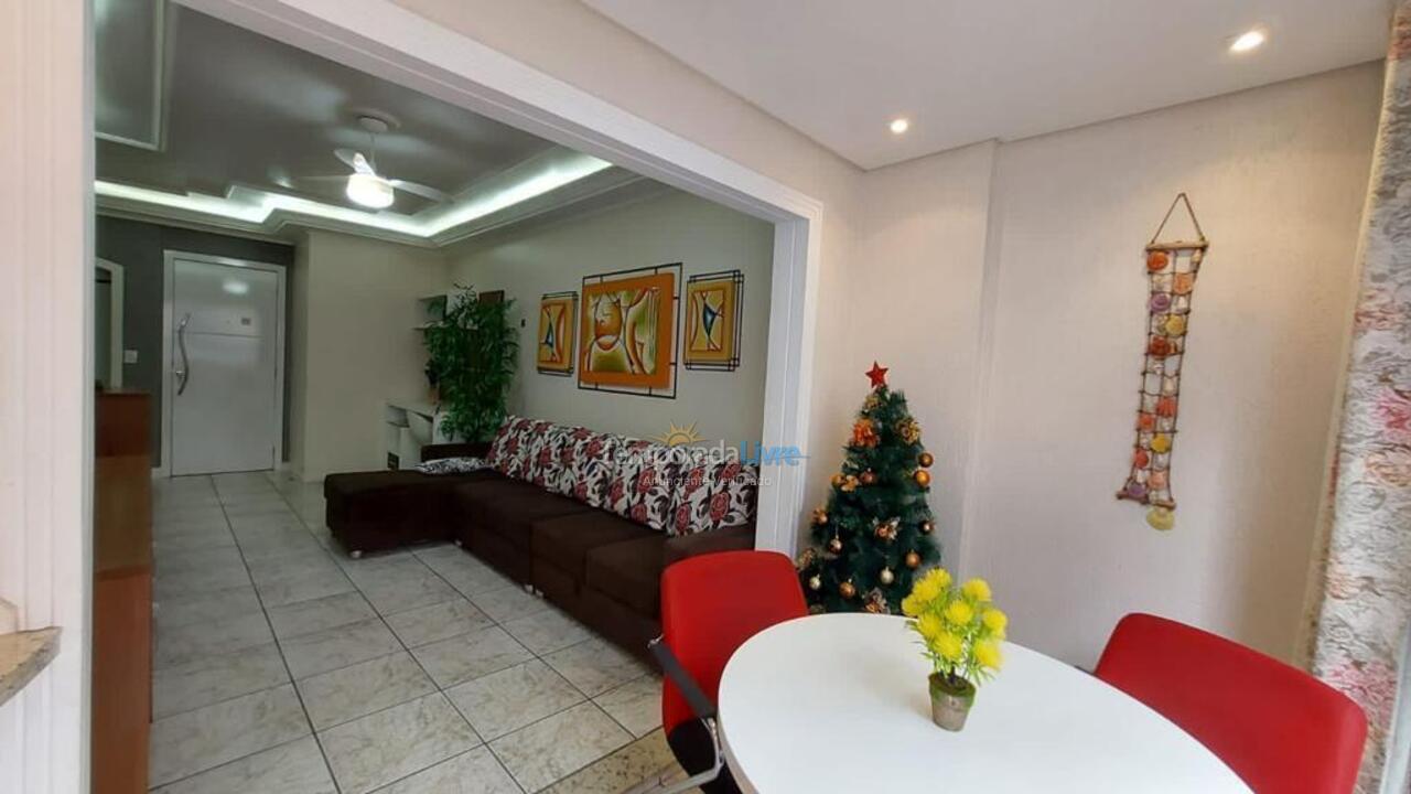 Apartamento para aluguel de temporada em Itapema (Meia Praia)