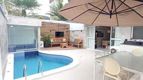 House in Condominium 50 meters from Juquehy beach