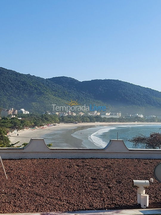 Apartment for vacation rental in Ubatuba (Praia das Toninhas)