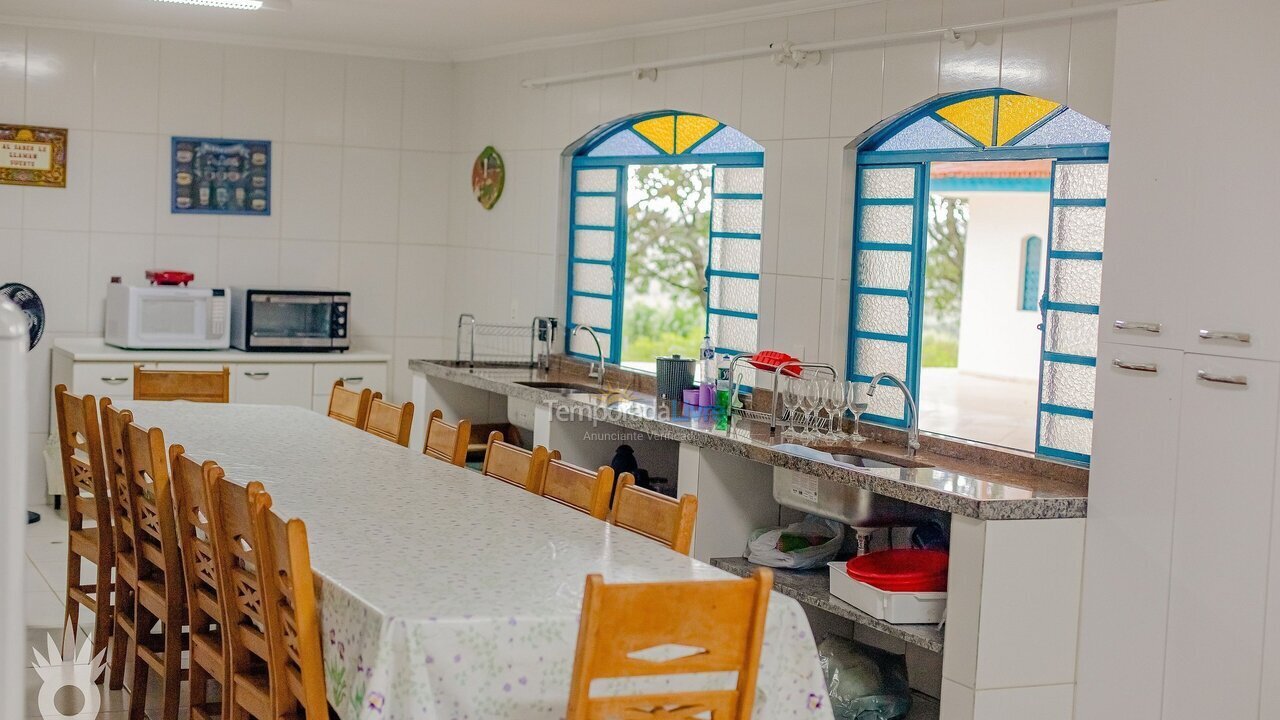 Casa para aluguel de temporada em Elias Fausto (Vila Cachoeirinha)