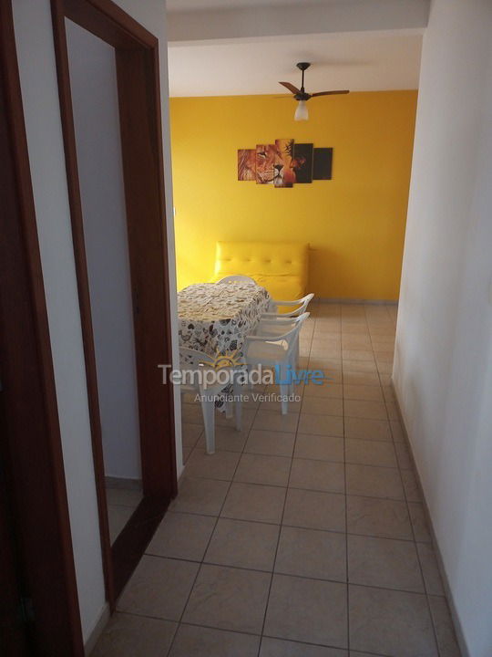 Apartamento para aluguel de temporada em Ubatuba (Centro)