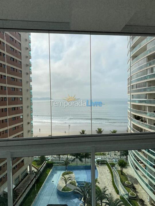 Apartment for vacation rental in Guarujá (Astúrias)