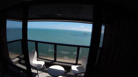 Flat com vista espetacular do mar, perto da feirinha