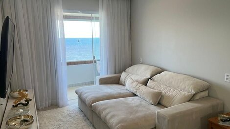 Modern apartment and total sea view 19th floor