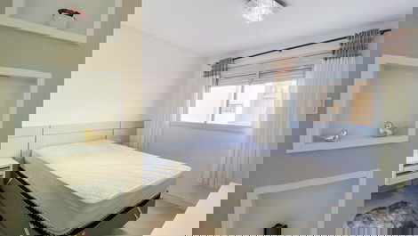 Apartment 100 meters from Praia de Palmas!