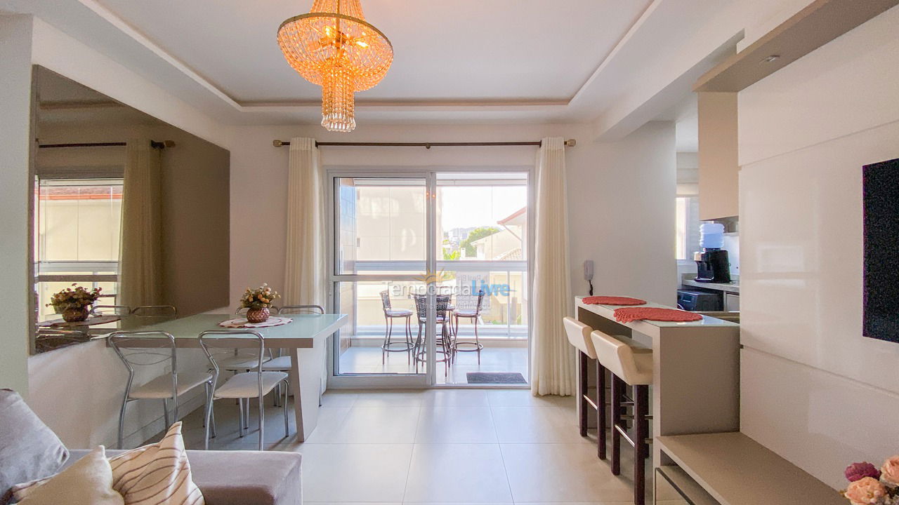 Apartment for vacation rental in Governador Celso Ramos (Praia de Palmas)