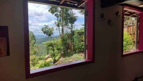Bee House - Cascatinha -Nova Friburgo/RJ