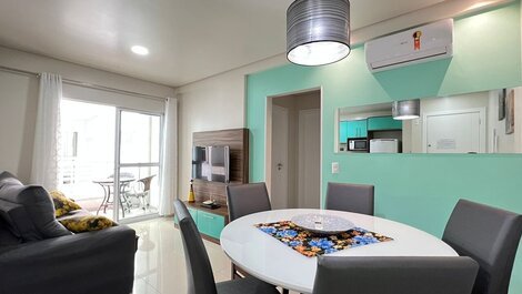 206 - Lindo apartamento de praia sendo 02 quartos para até 06...