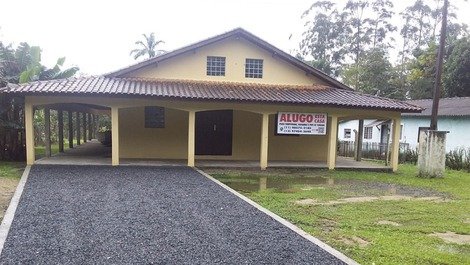 Ranch for rent in Iguape - Casemiro Teixeira Km 48100
