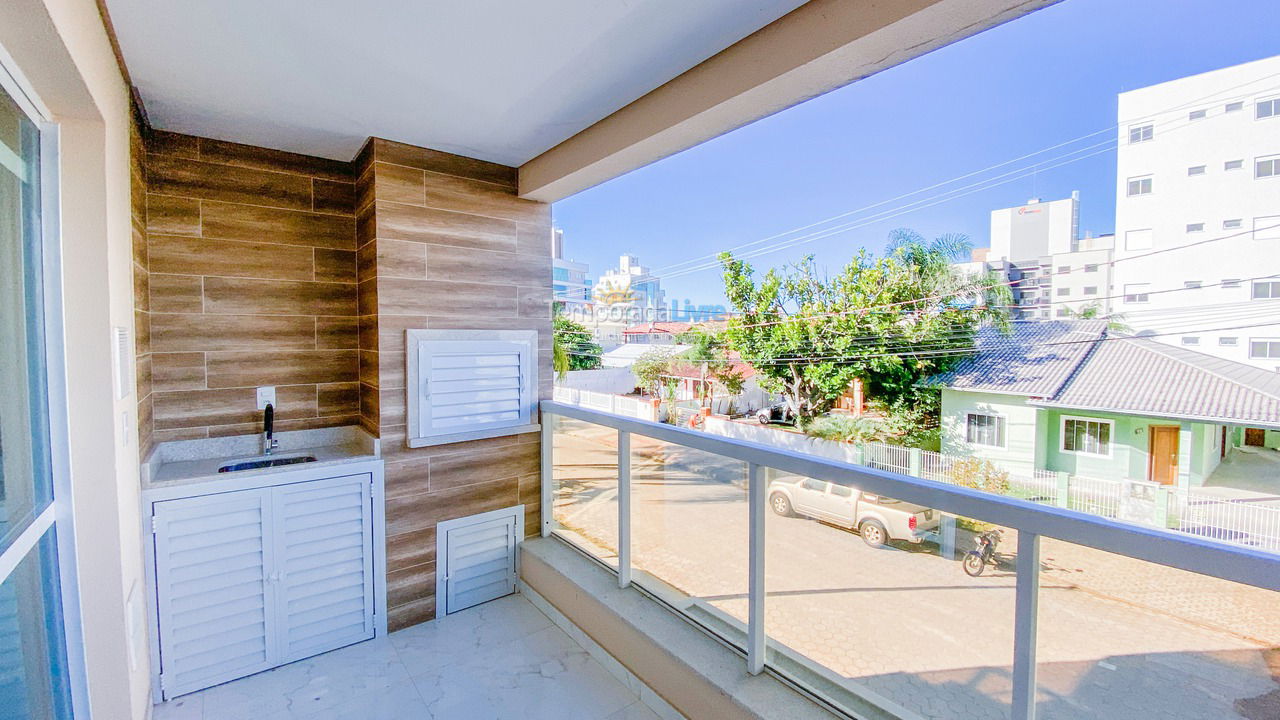 Casa para alquiler de vacaciones em Governador Celso Ramos (Praia de Palmas)