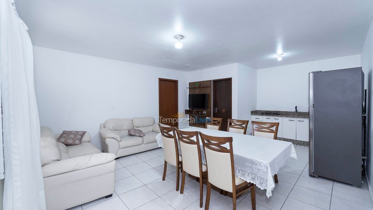 House for vacation rental in Bombinhas (Praia de Bombas)
