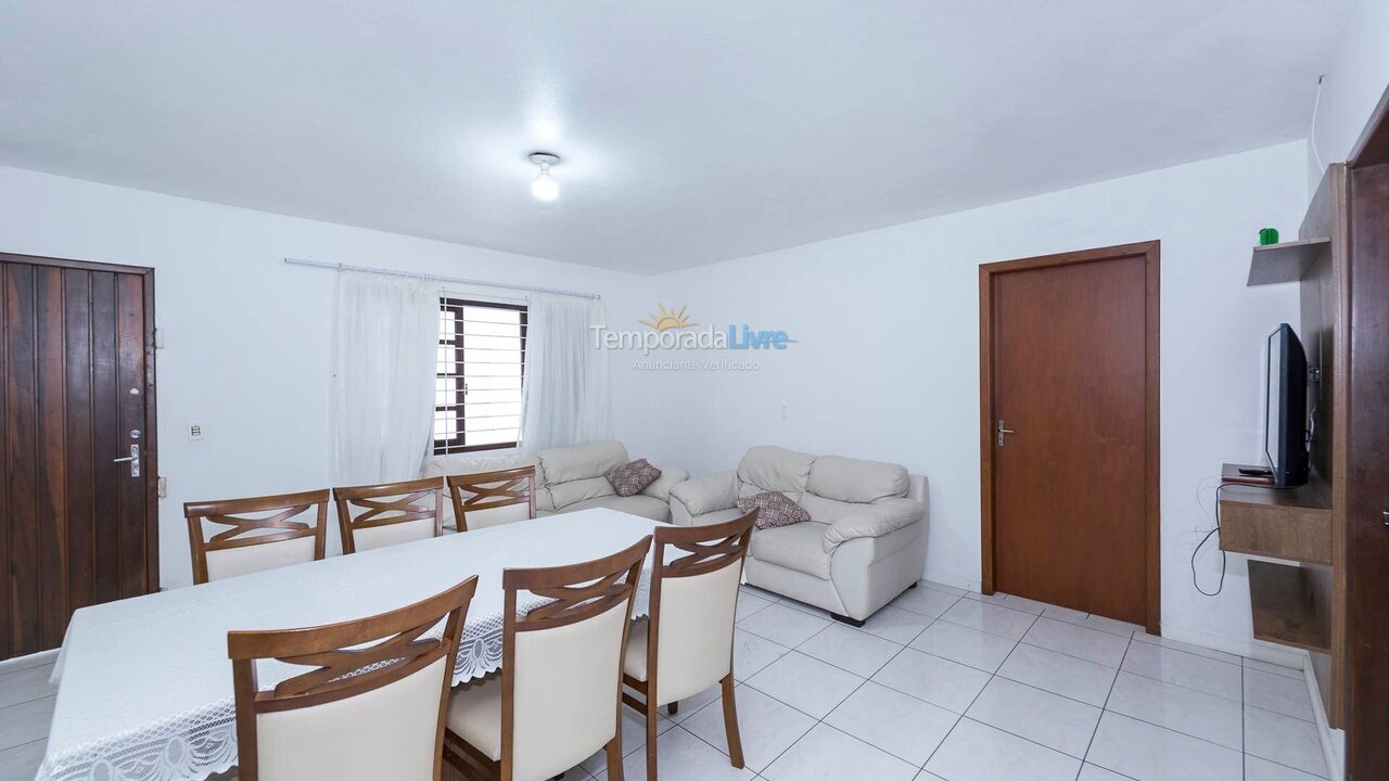 House for vacation rental in Bombinhas (Praia de Bombas)