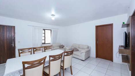 101B - 2 bedroom apartment for up to 5 people, close to the...