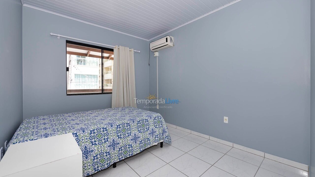 House for vacation rental in Bombinhas (Praia de Bombas)