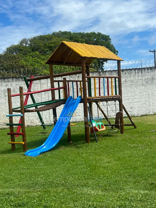 Casa para aluguel de temporada em Camaçari (Monte Gordo)