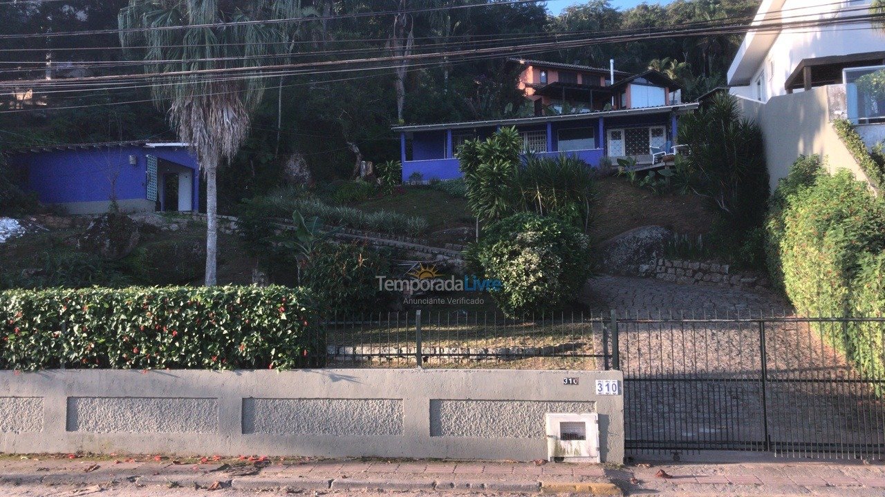 Casa para aluguel de temporada em Florianópolis (Santo Antonio de Lisboa)