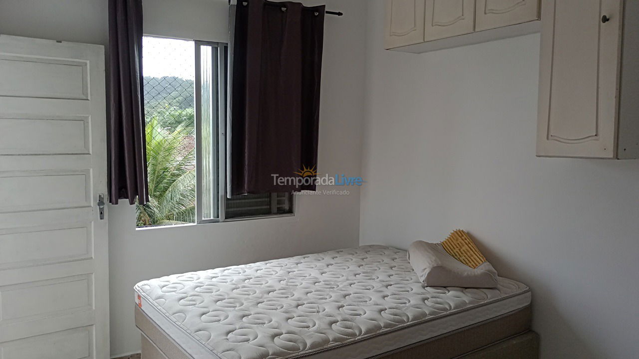 Apartamento para aluguel de temporada em Praia Grande (Canto do Forte)