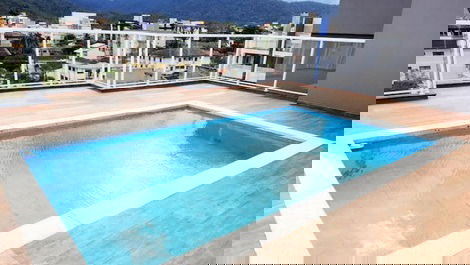 Apartamento para hasta 5 personas con piscina en Ubatuba