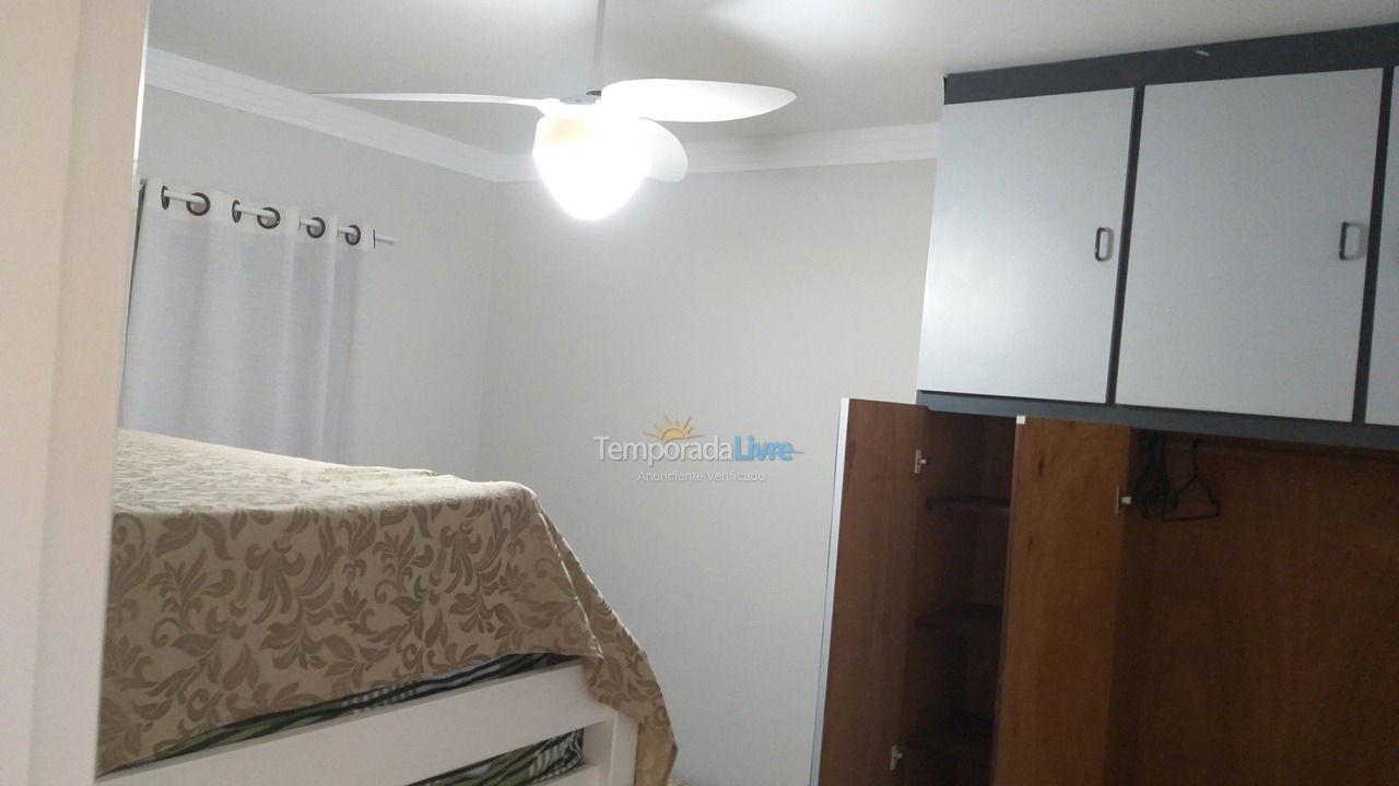 Apartamento para alquiler de vacaciones em Guarujá (Enseada)