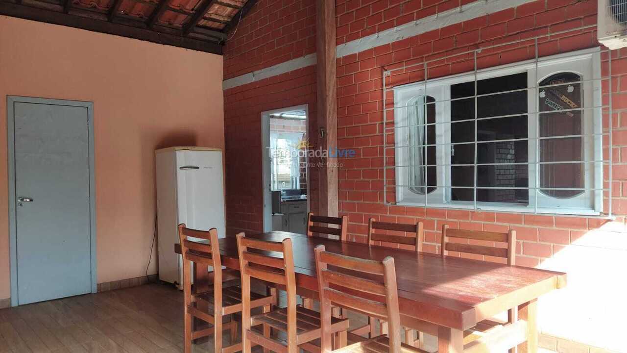 Casa para alquiler de vacaciones em Imbituba (Praia de Ibiraquera)