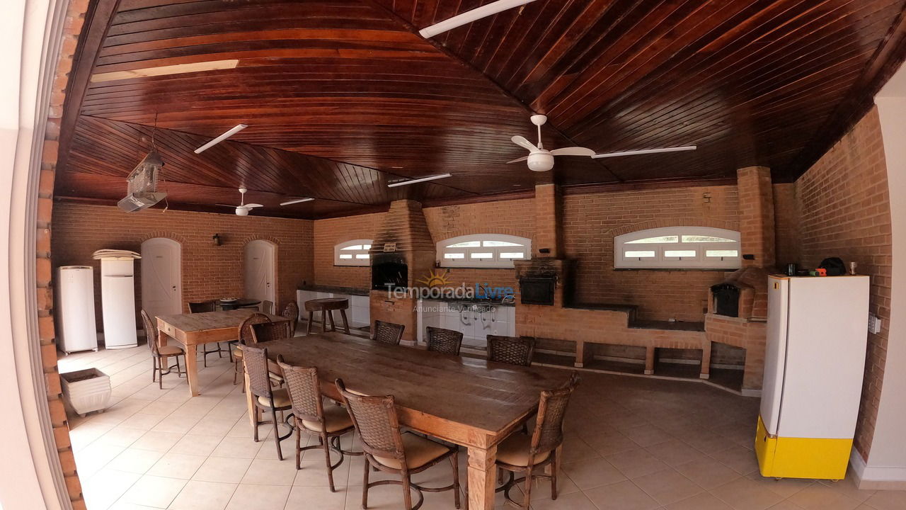 Chácara / sítio para aluguel de temporada em Bragança Paulista (Bairro Birica de Campo Novo)