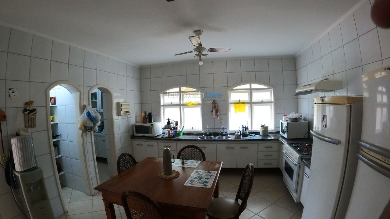 Chácara / sítio para aluguel de temporada em Bragança Paulista (Bairro Birica de Campo Novo)