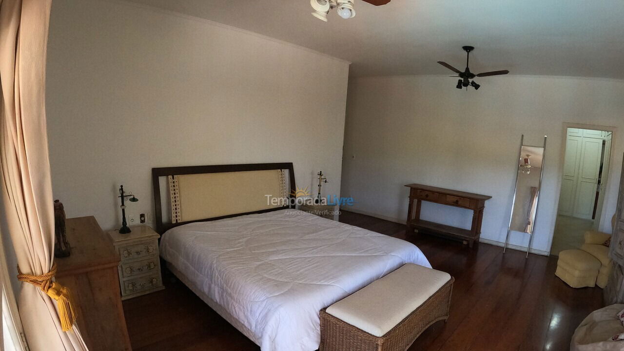 Chácara / sítio para aluguel de temporada em Bragança Paulista (Bairro Birica de Campo Novo)