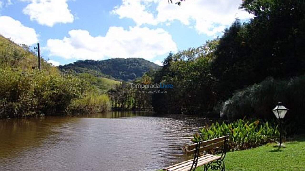 Apartamento para aluguel de temporada em Miguel Pereira (Javary)