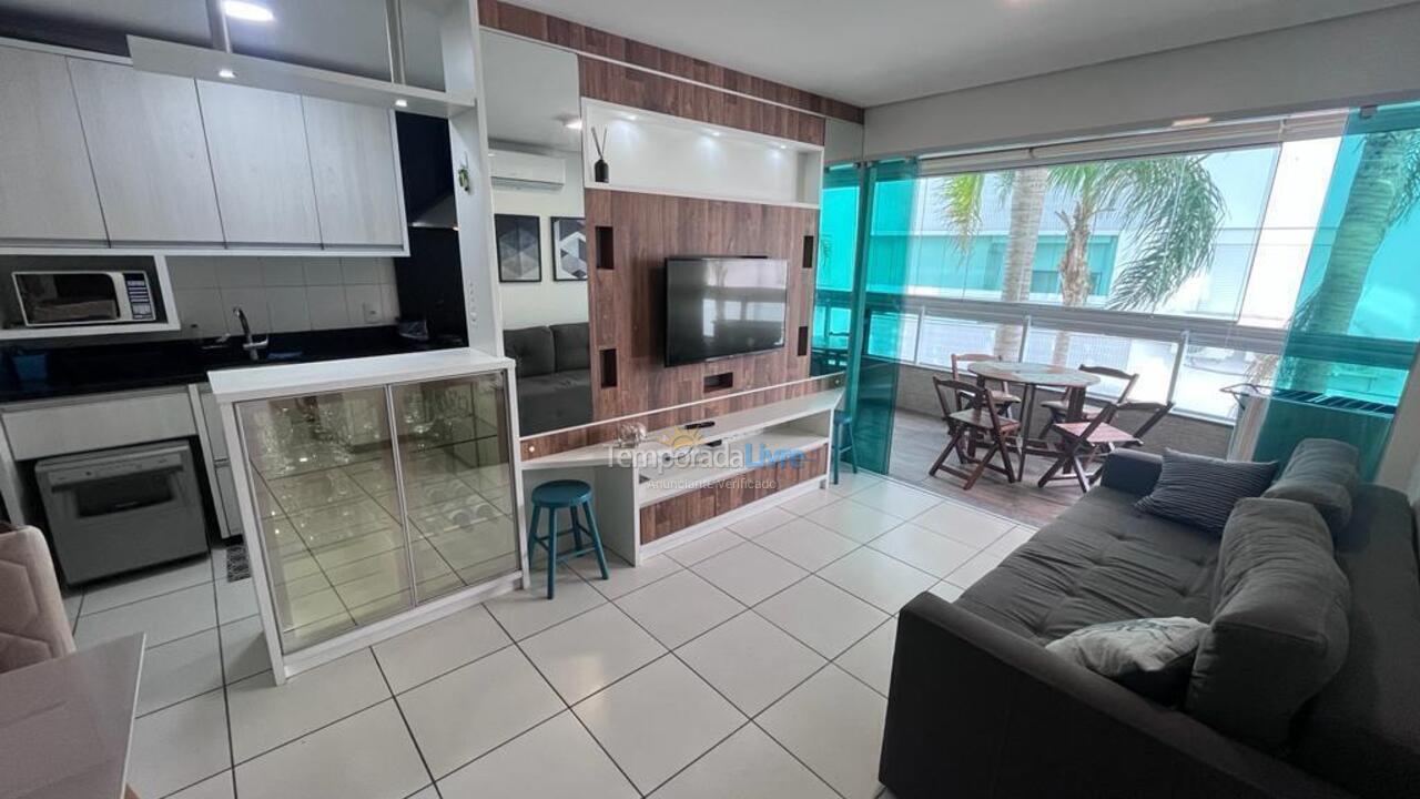 Apartamento para aluguel de temporada em Florianopolis (Canasvieiras)