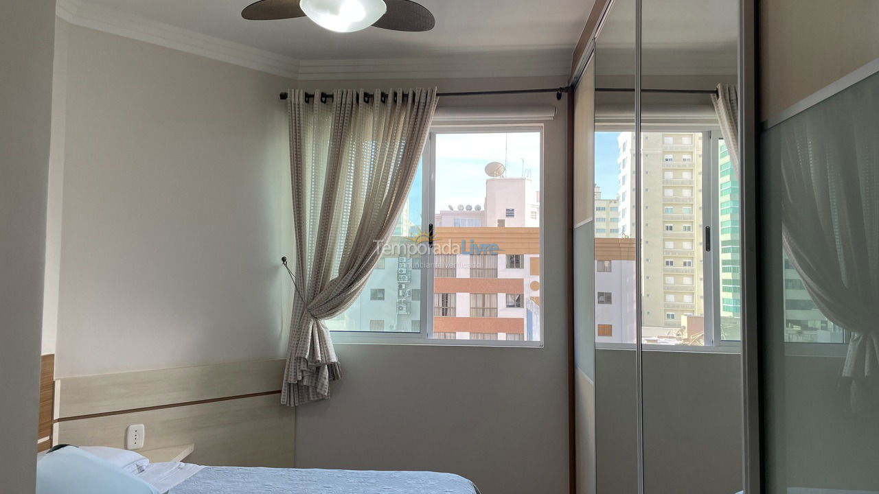 Apartamento para alquiler de vacaciones em Itapema (Meia Praia)